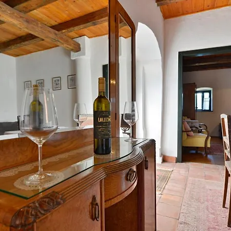 Lelle Vineyard Cottages דירה