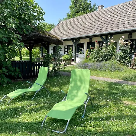 Lelle Vineyard Cottages Balatonlelle