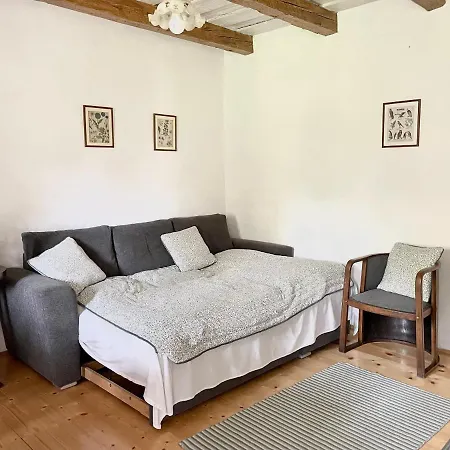 דירה Lelle Vineyard Cottages בלטונללה