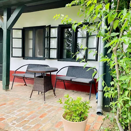 Lelle Vineyard Cottages Apartment *